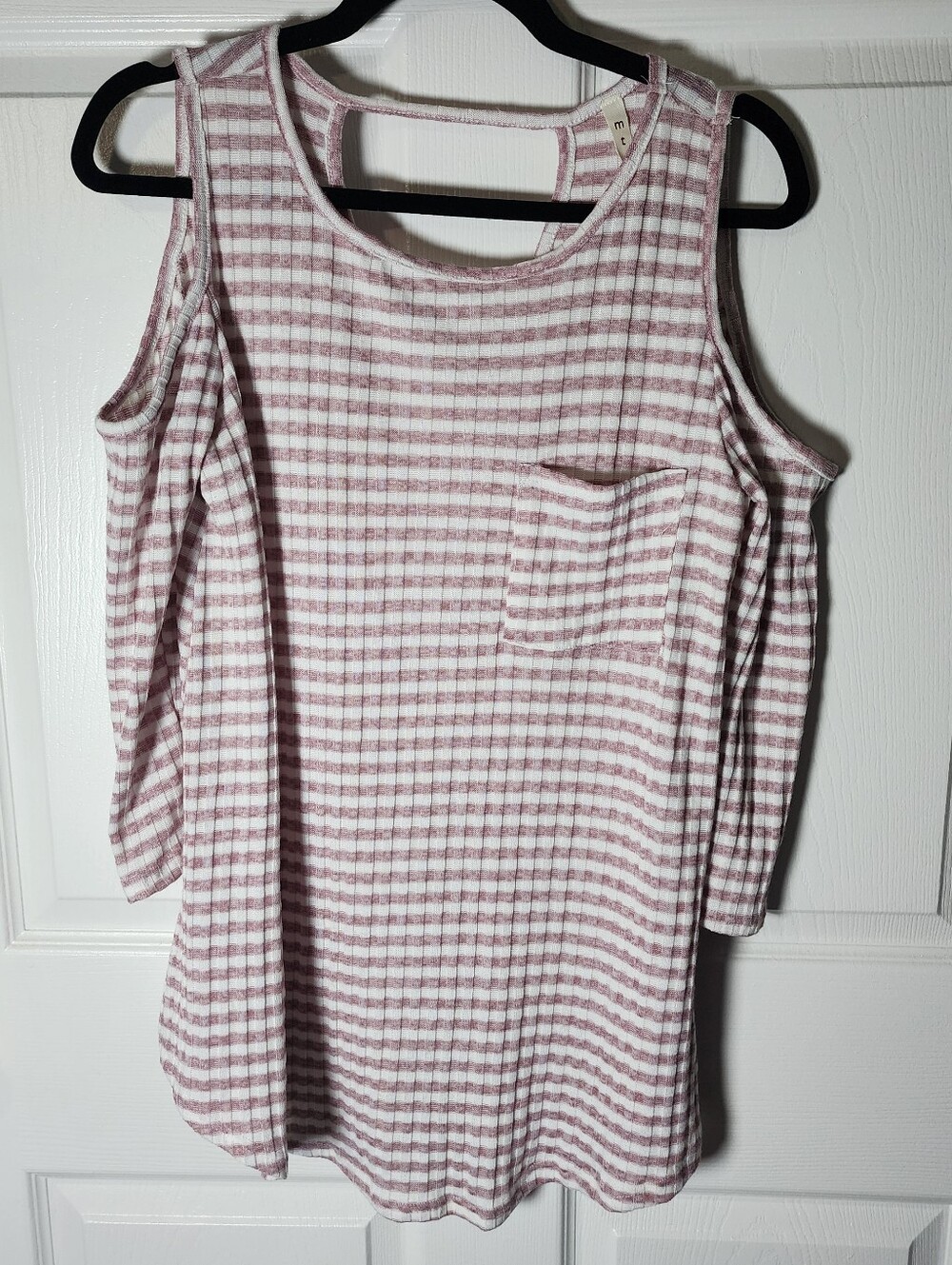 Mts Striped Cut Out Shoulder 3/4 Sleeve Top Size Medium